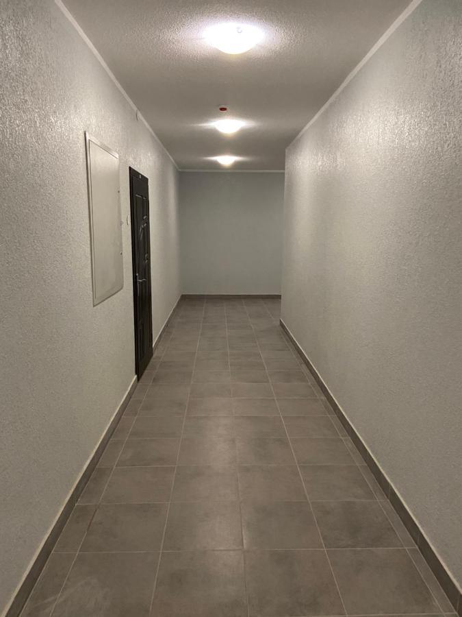 קייב Crystal Apartaments מראה חיצוני תמונה