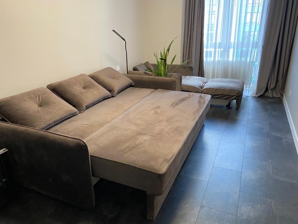 קייב Crystal Apartaments מראה חיצוני תמונה