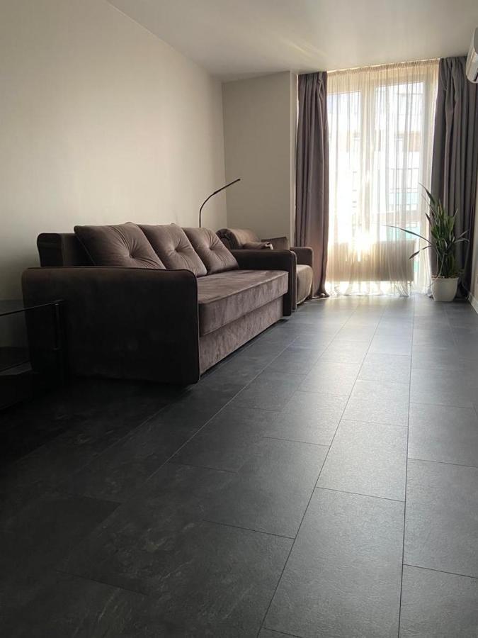 קייב Crystal Apartaments מראה חיצוני תמונה