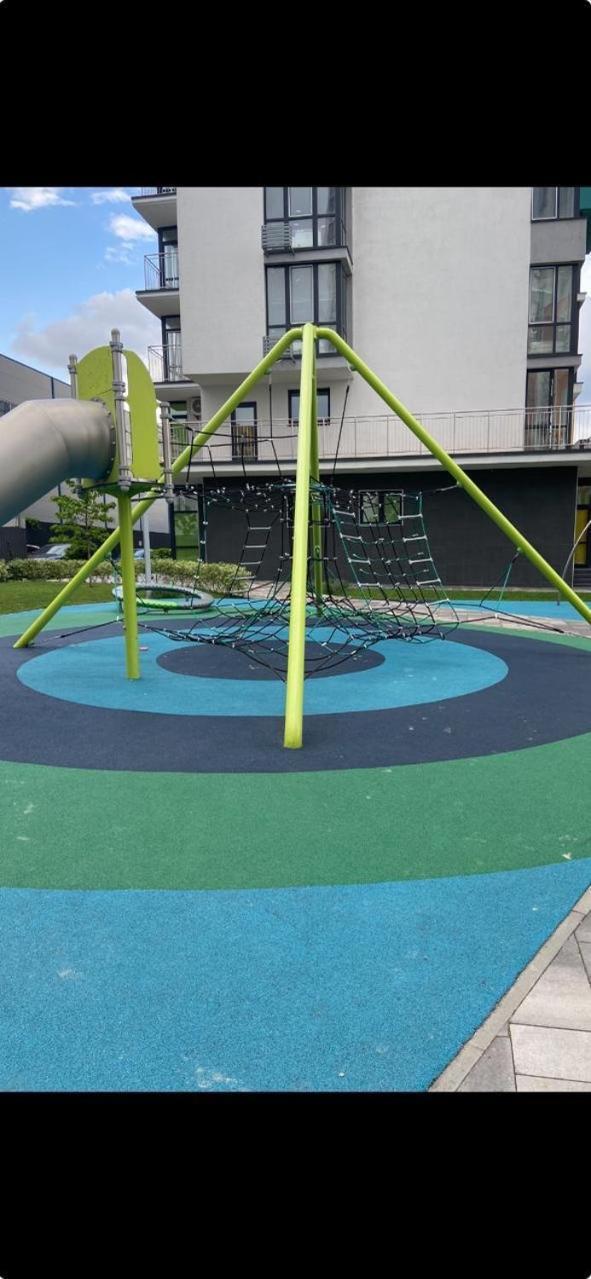 קייב Crystal Apartaments מראה חיצוני תמונה