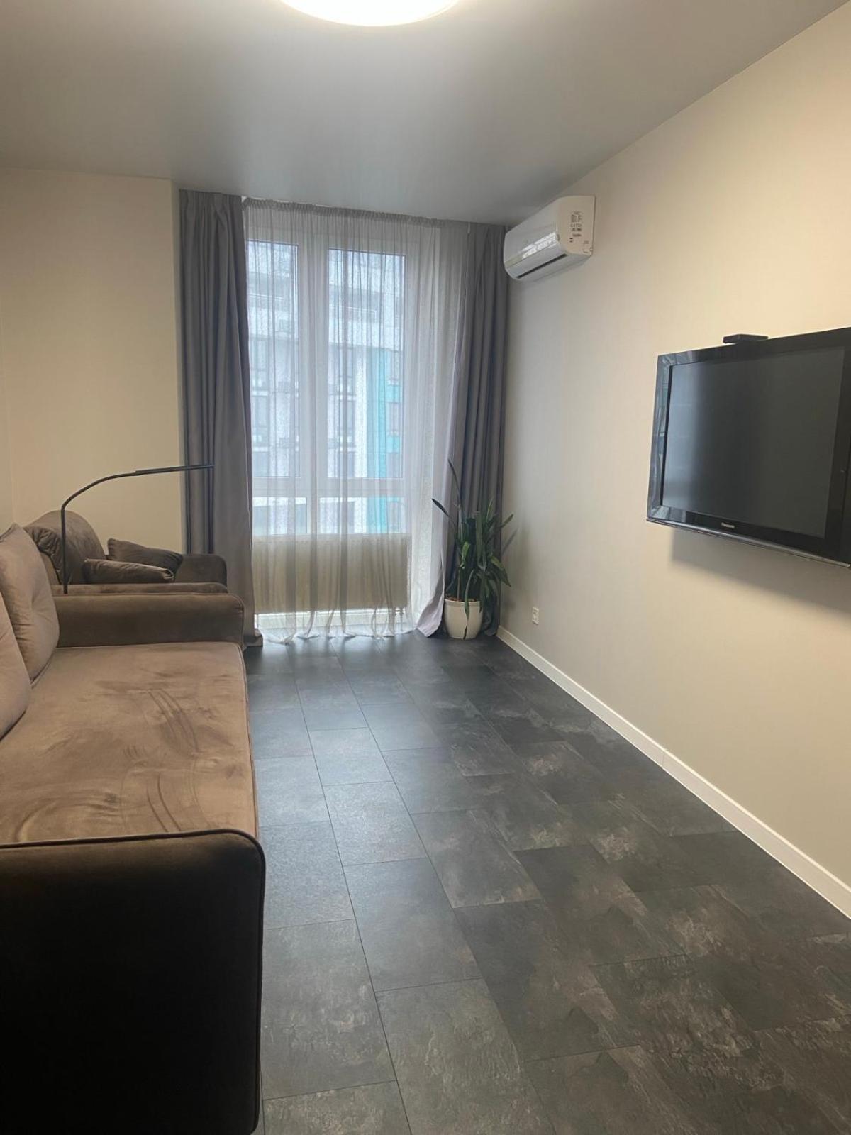קייב Crystal Apartaments מראה חיצוני תמונה